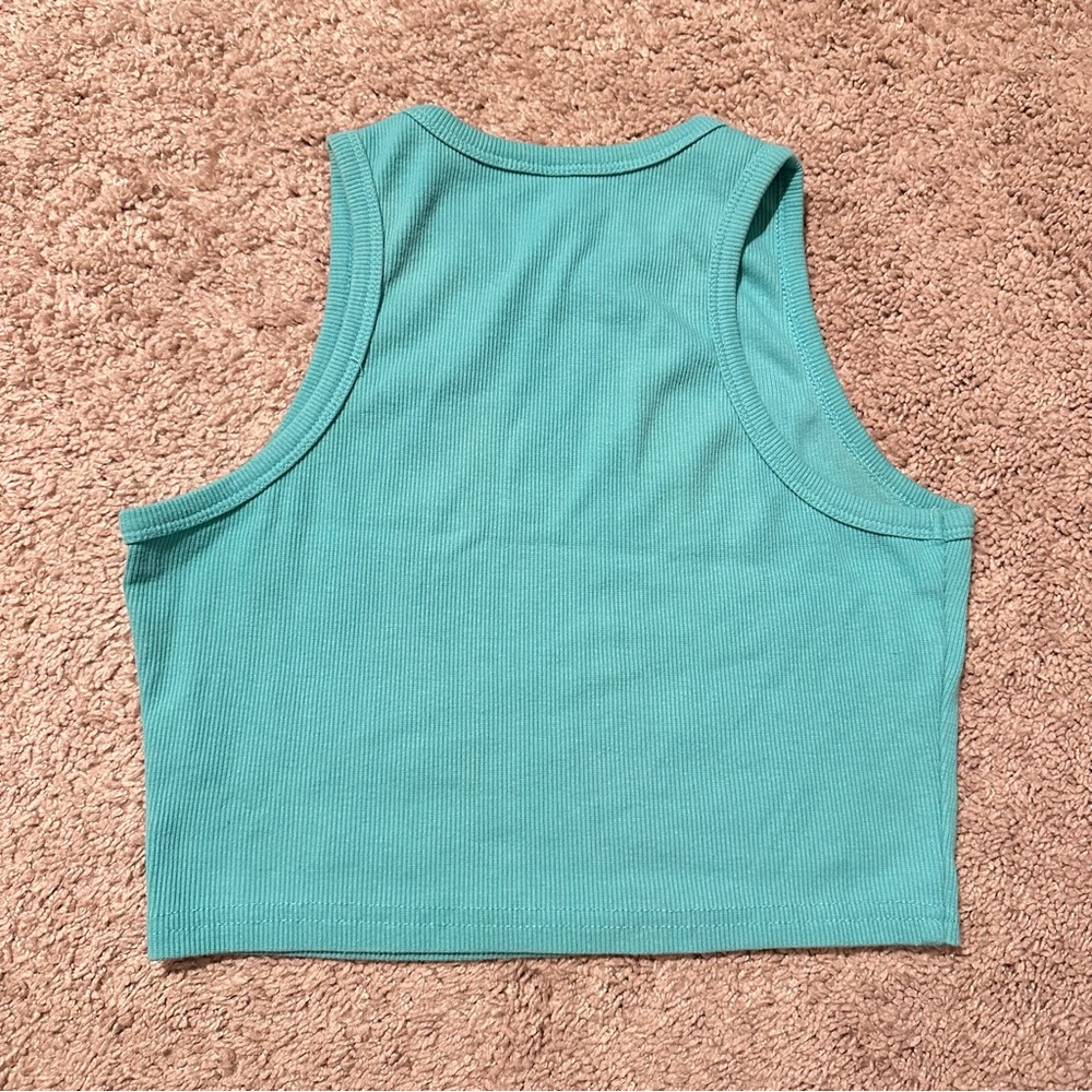 EUC Essential Ribbed Crop Top - Picture 3 of 3